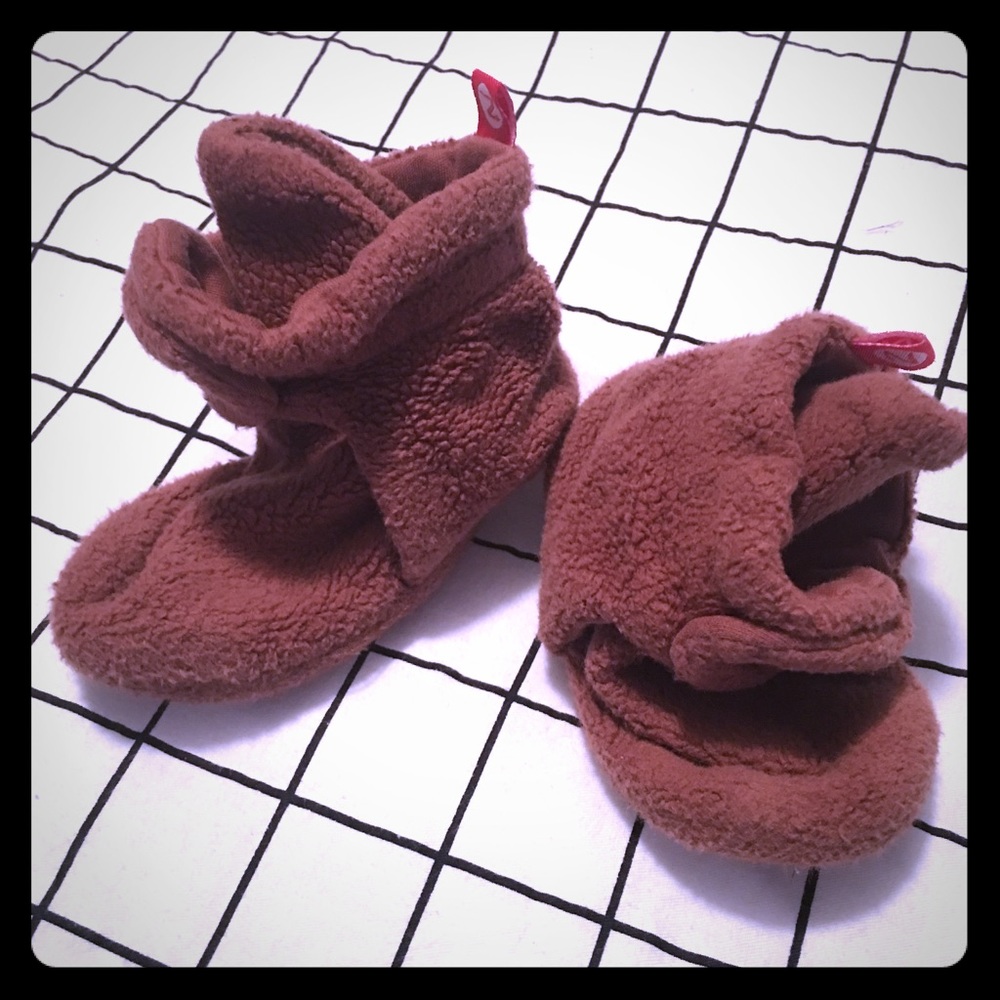 Zutano baby shoes
